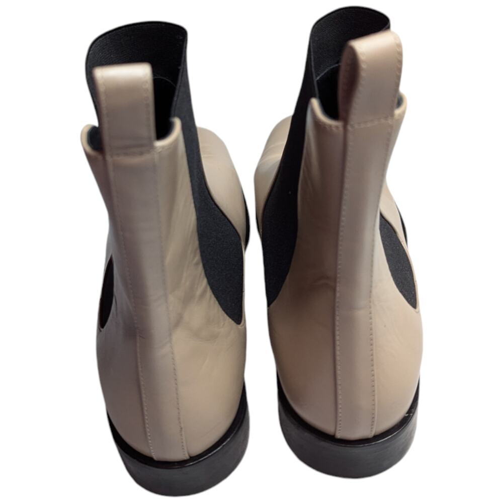 Everlane Tan and Black Ankle Boots - Picture 4 of 6